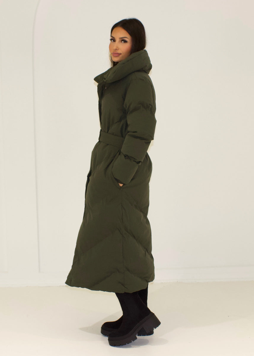 Steppmantel mit großem Kragen