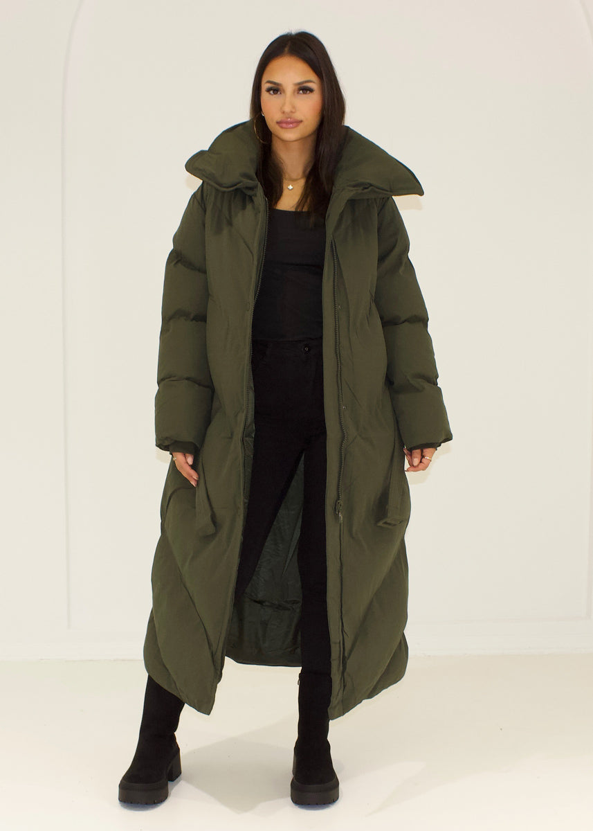 Steppmantel mit großem Kragen