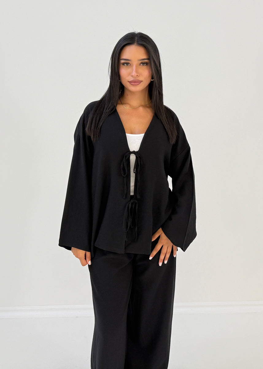 Zweiteiler mit Schleifenbindung