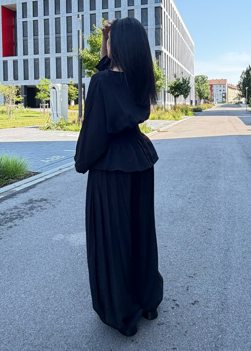 Zweiteiler Schwarz Smok-Bluse & Haremshose - NAHA