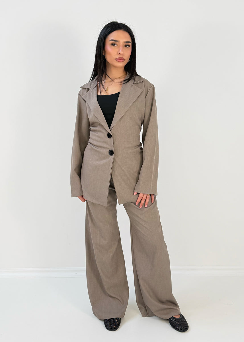 Blazer-Set mit Hose und Gürtel