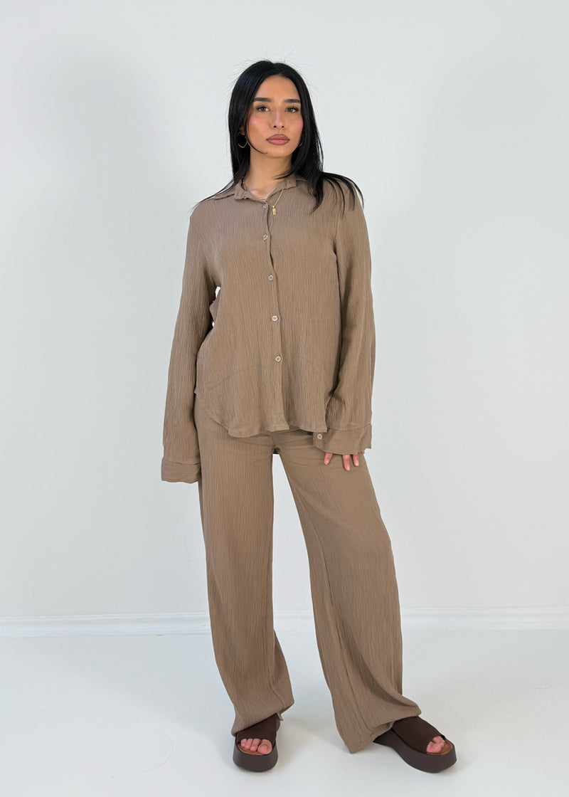 Zweiteiler Set mit Hemd und weiter Hose