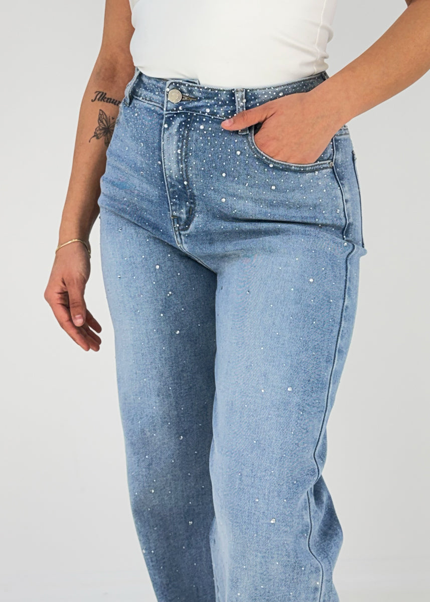 Jeans mit Strassdetails