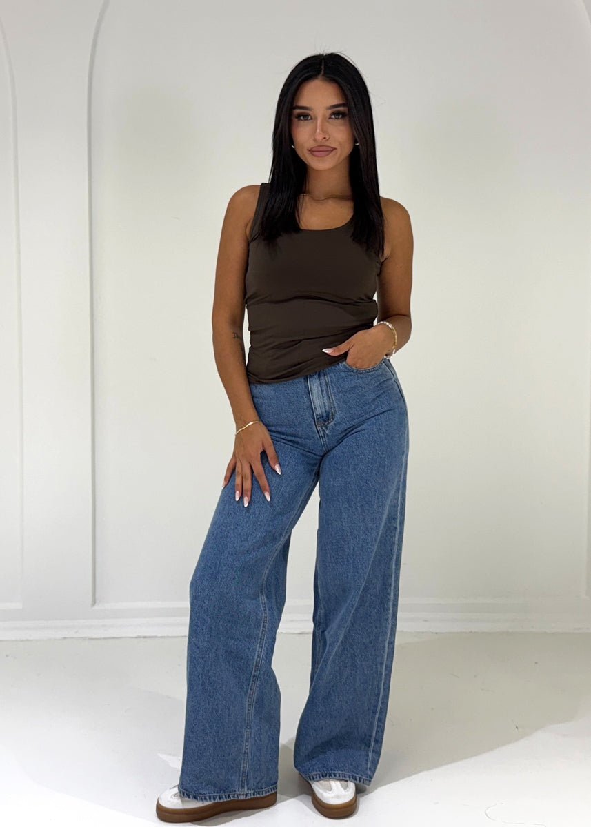 Basic Top mit Rundhalsausschnitt - NAHA