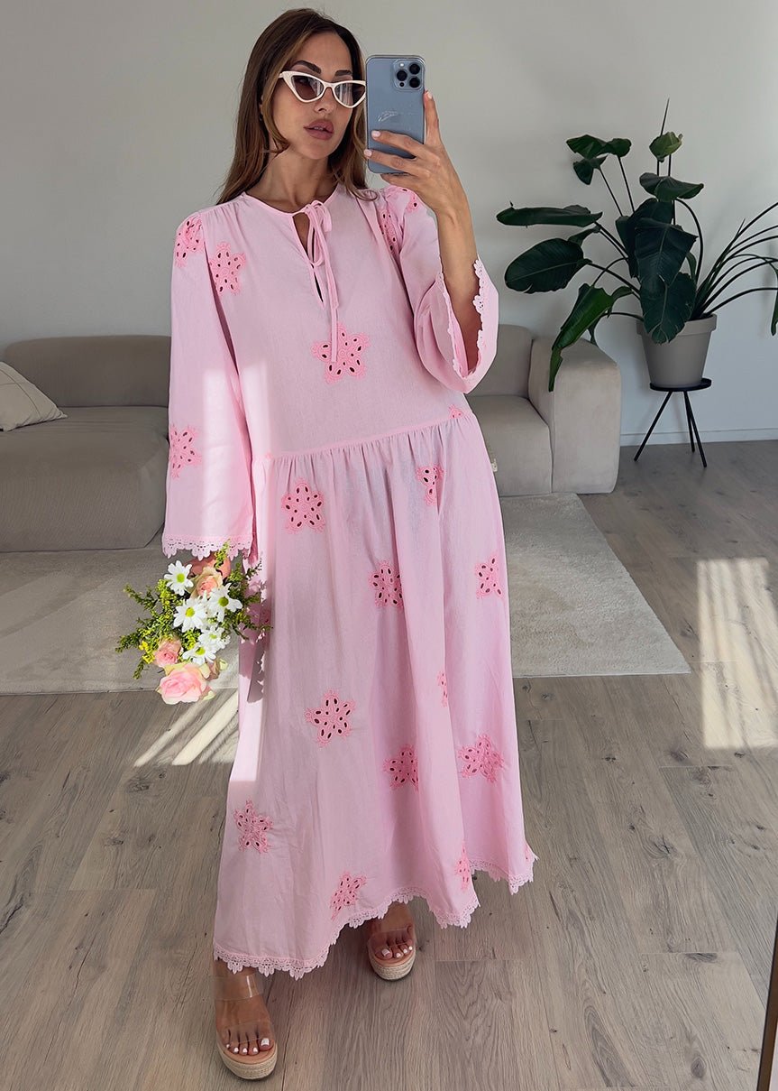 Besticktes Maxikleid mit Lochspitze - NAHA