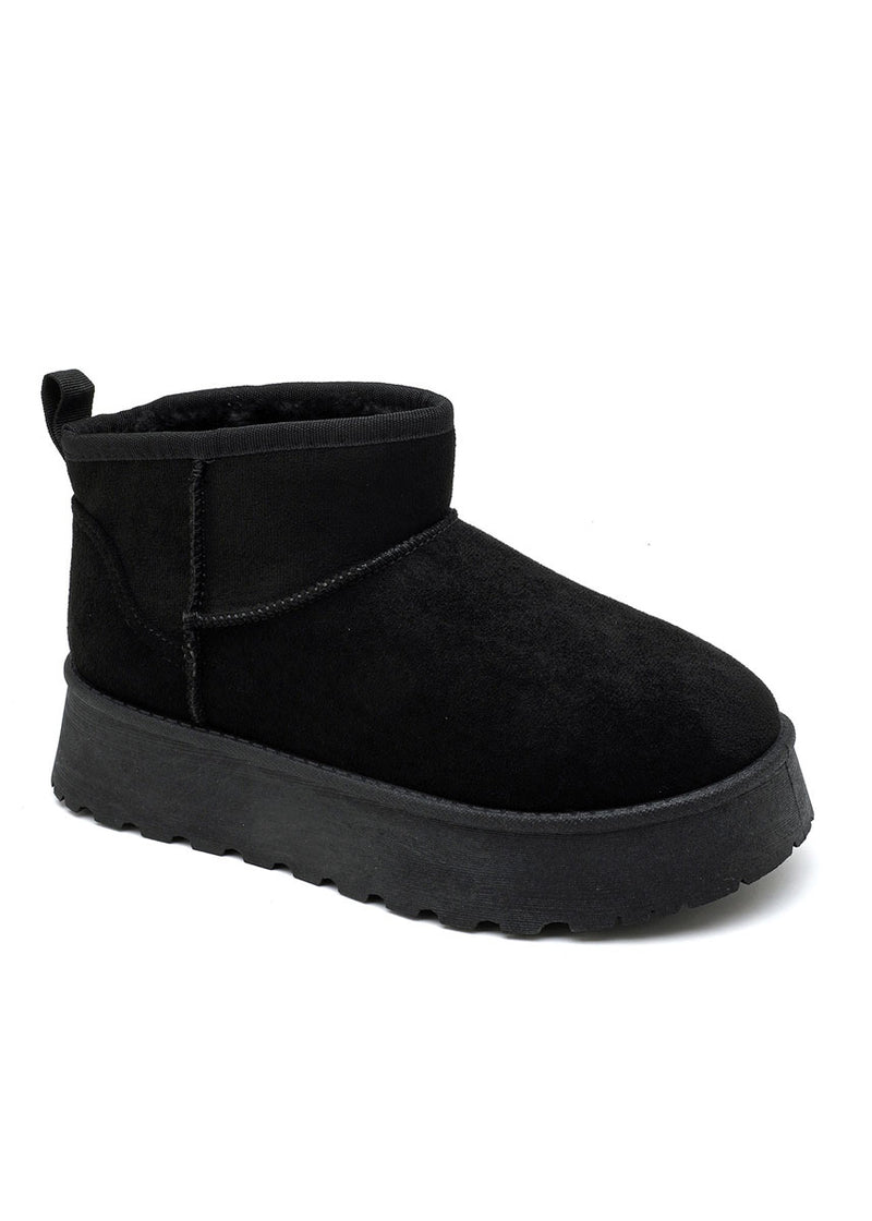 Gefütterte Boots mit Plateau-Sohle