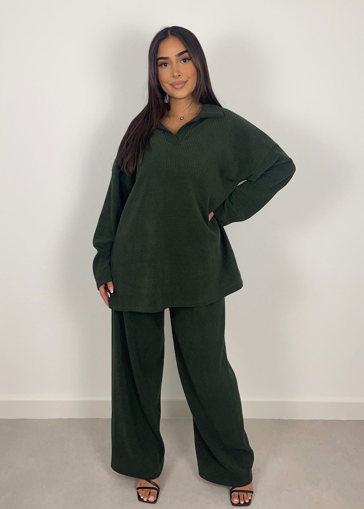 Cord-Set mit Oberteil und Hose - NAHA