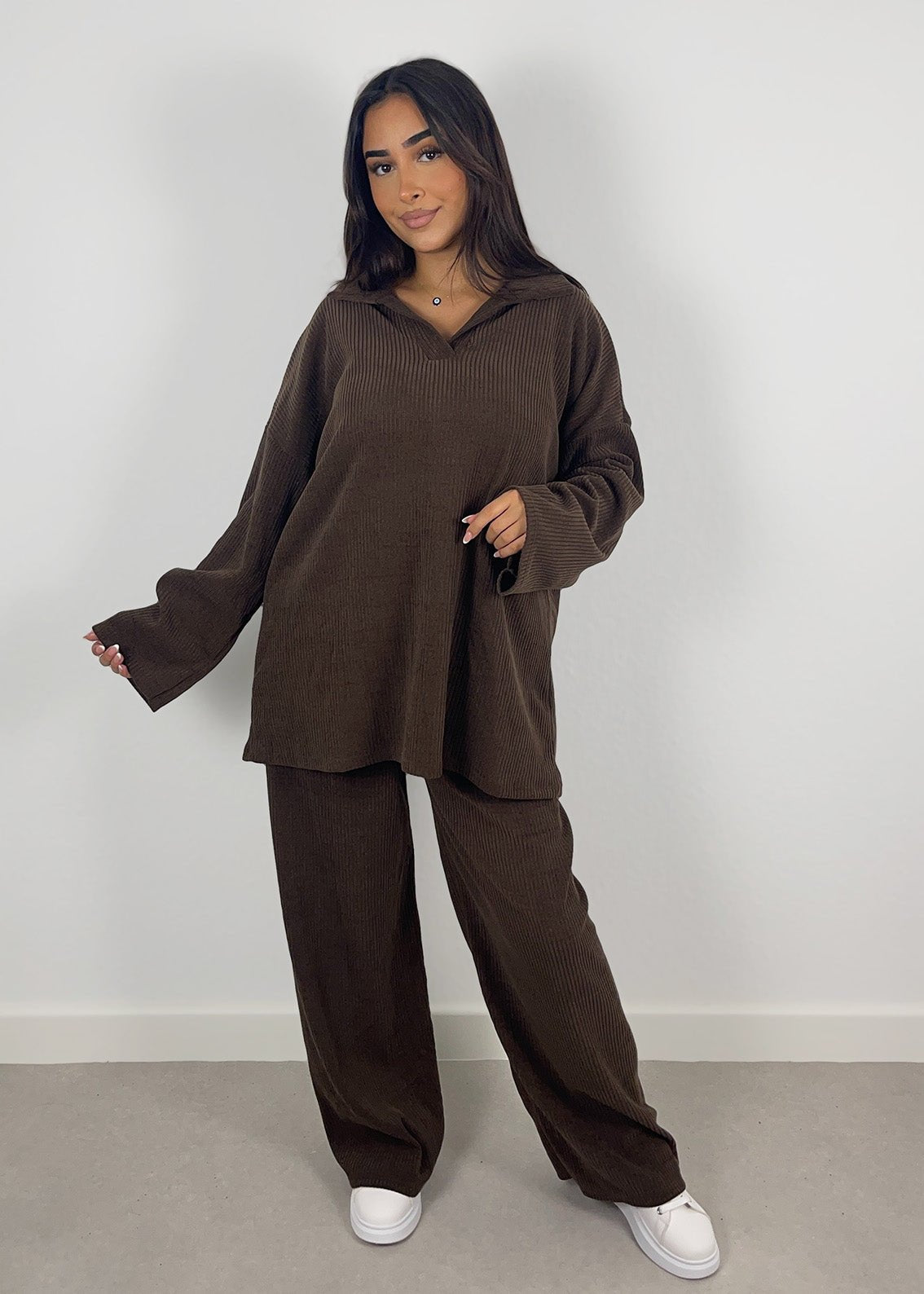 Cord-Set mit Oberteil und Hose - NAHA