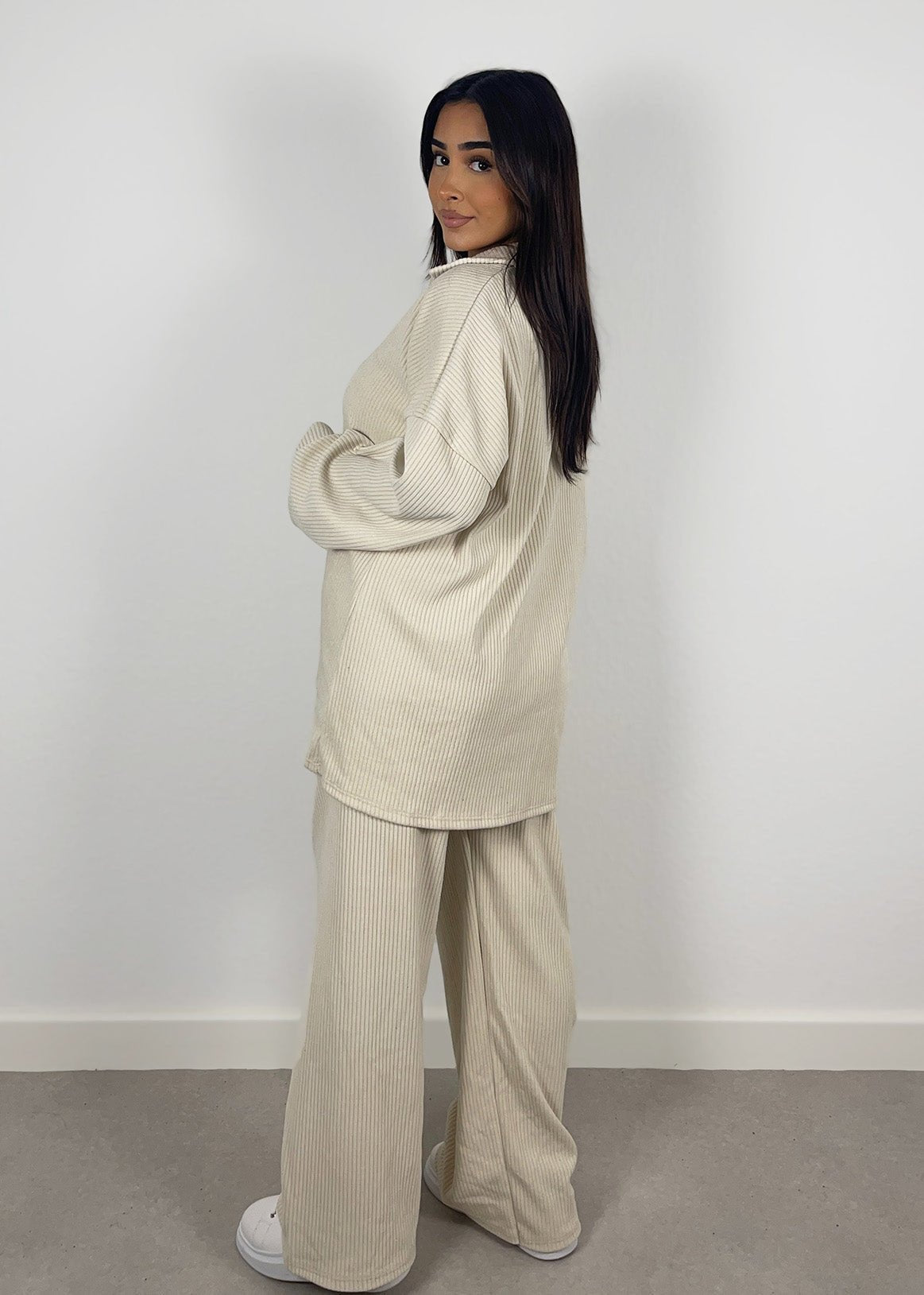 Cord-Set mit Oberteil und Hose - NAHA