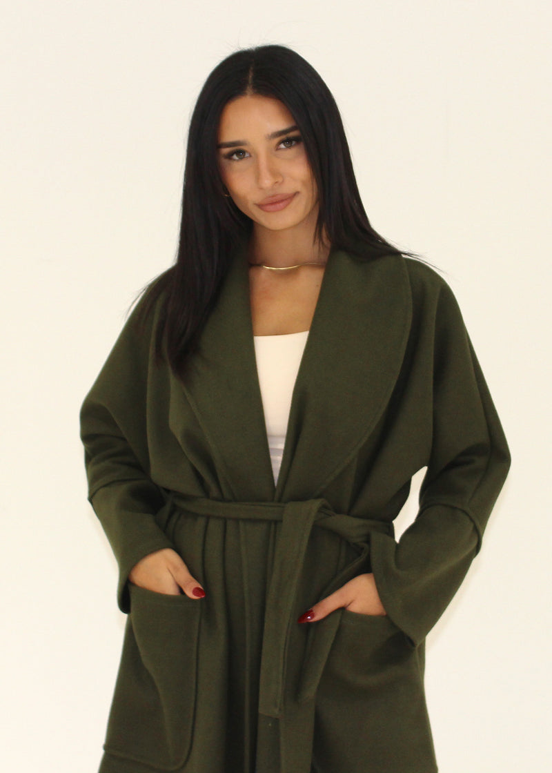 Eleganter Bindemantel