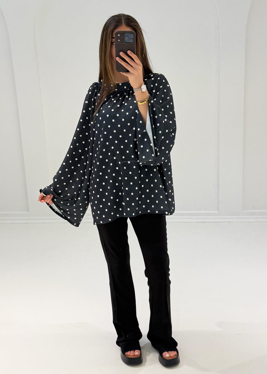 Bluse mit Punkten & weiten Ärmeln