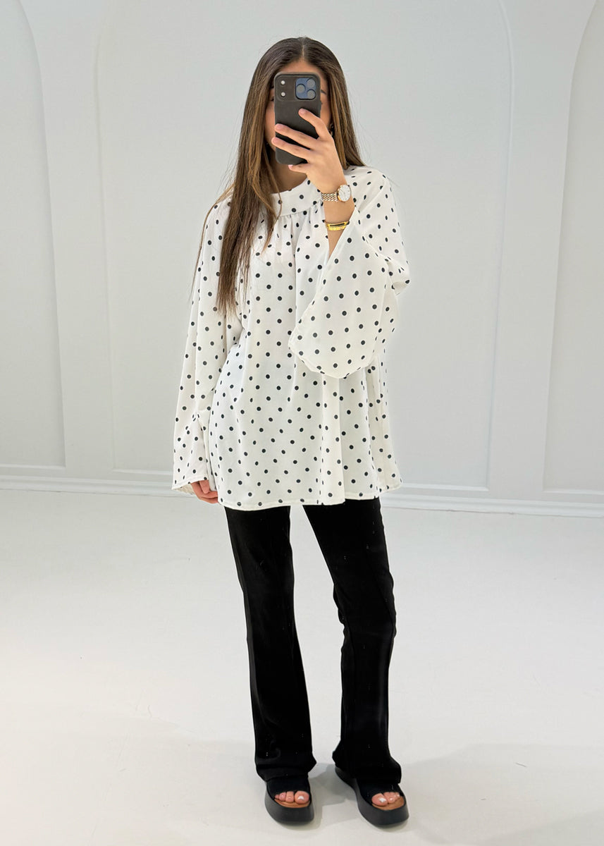 Bluse mit Punkten & weiten Ärmeln