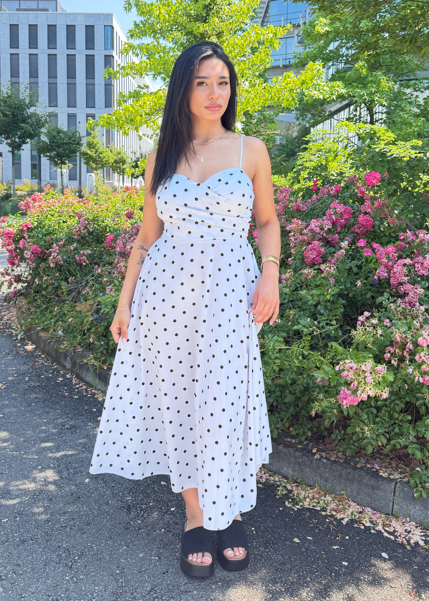 Midikleid mit Punkten & Spaghettiträgern – Weiß