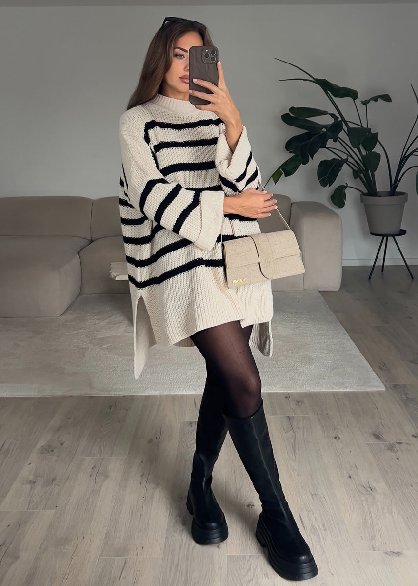 Gestreifter Strickpullover