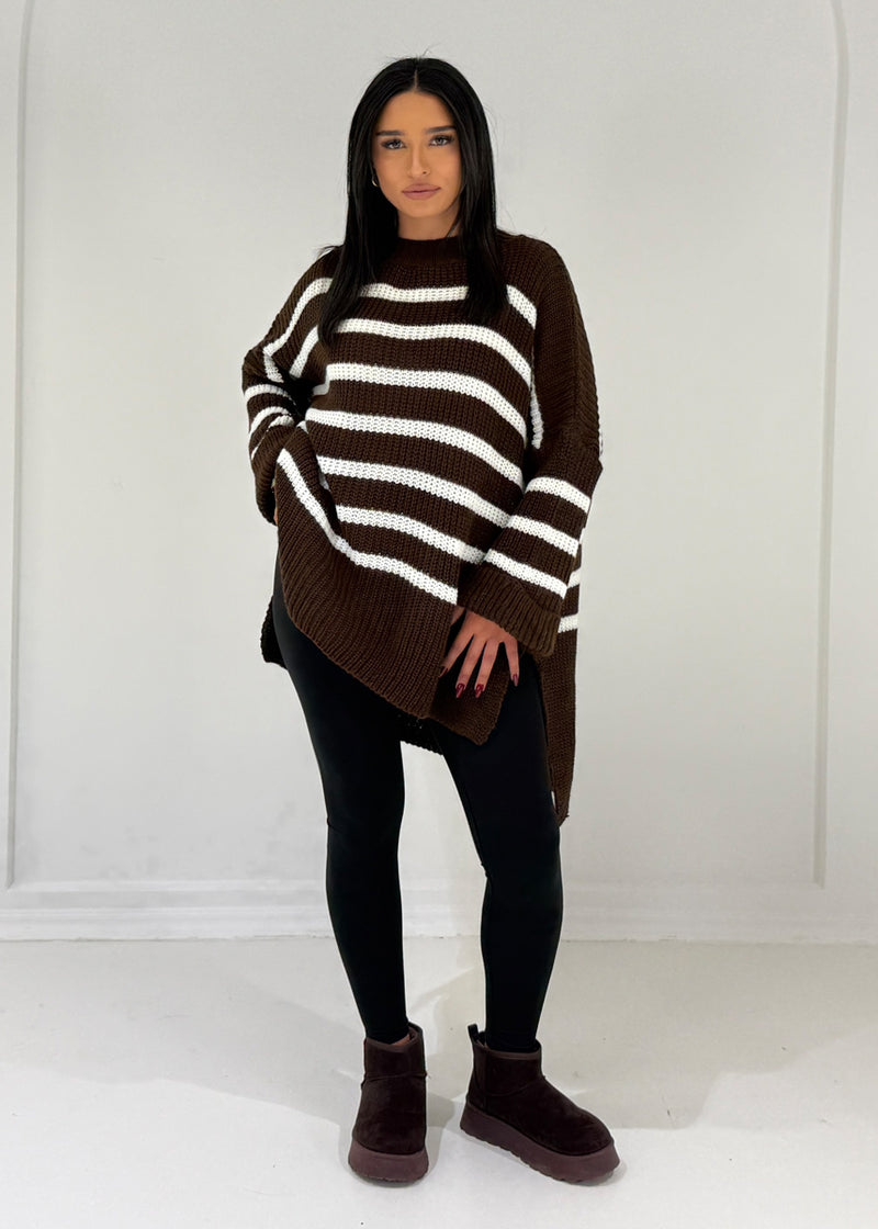 Gestreifter Strickpullover