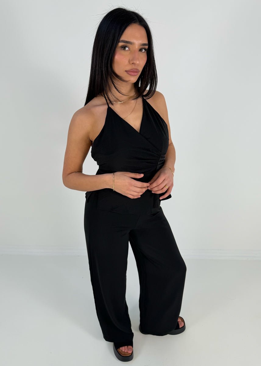 Halterneck Jumpsuit mit weitem Bein - NAHA