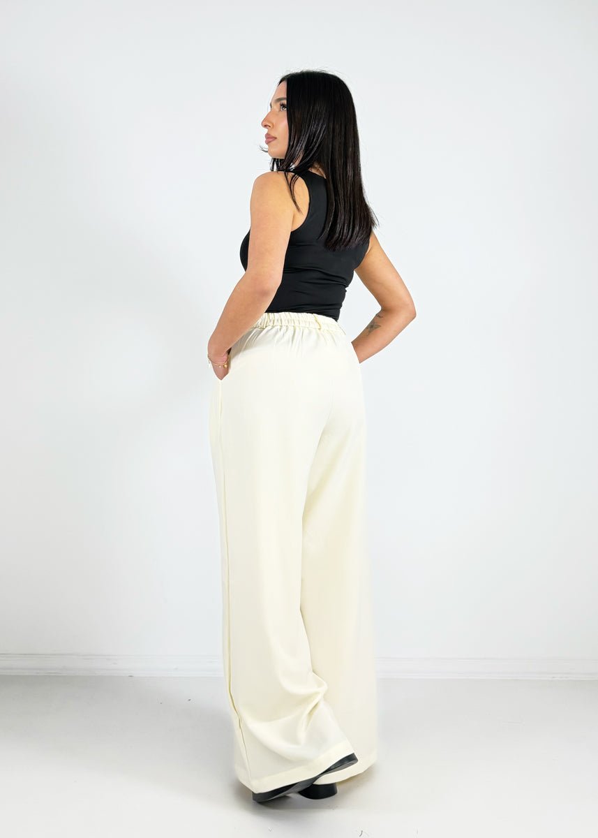 High-Waist Hose mit Bundfalten - NAHA