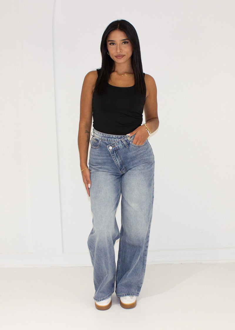 Jeanshose High Waist mit weitem Bein
