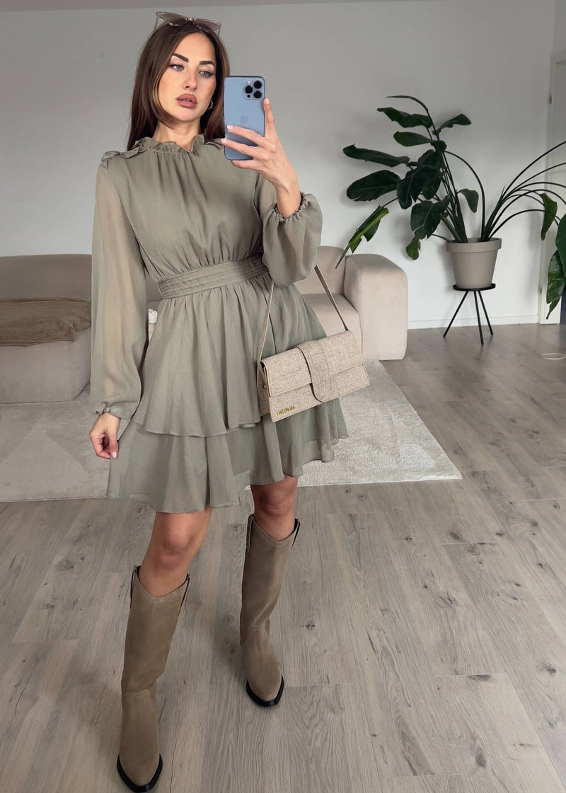 Kleid mit Rüschen - NAHA