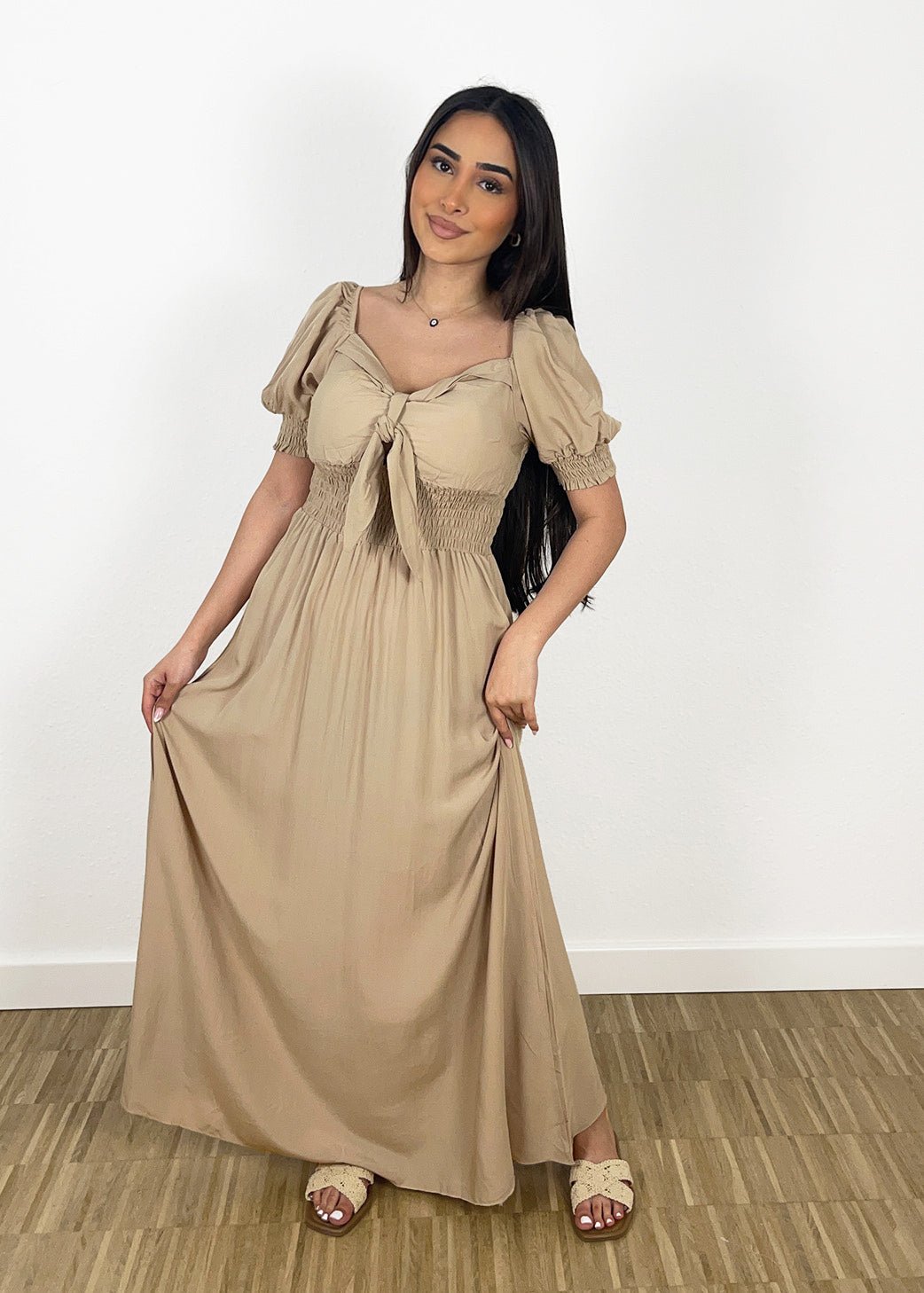 Kleid mit Zierschleife - NAHA