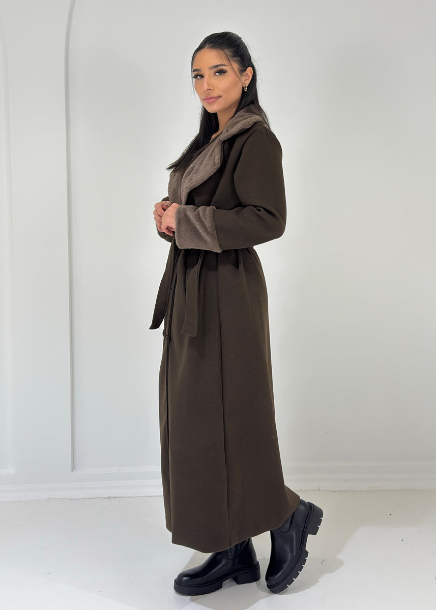 Mantel mit Kunstpelz