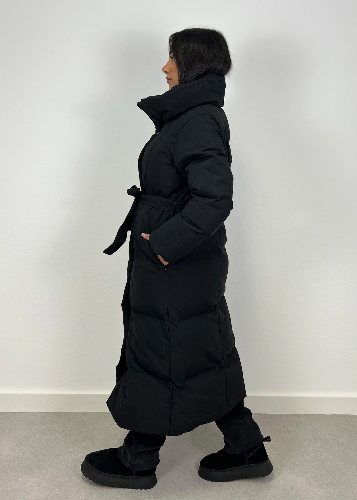Lange Winterjacke mit Gürtel - NAHA