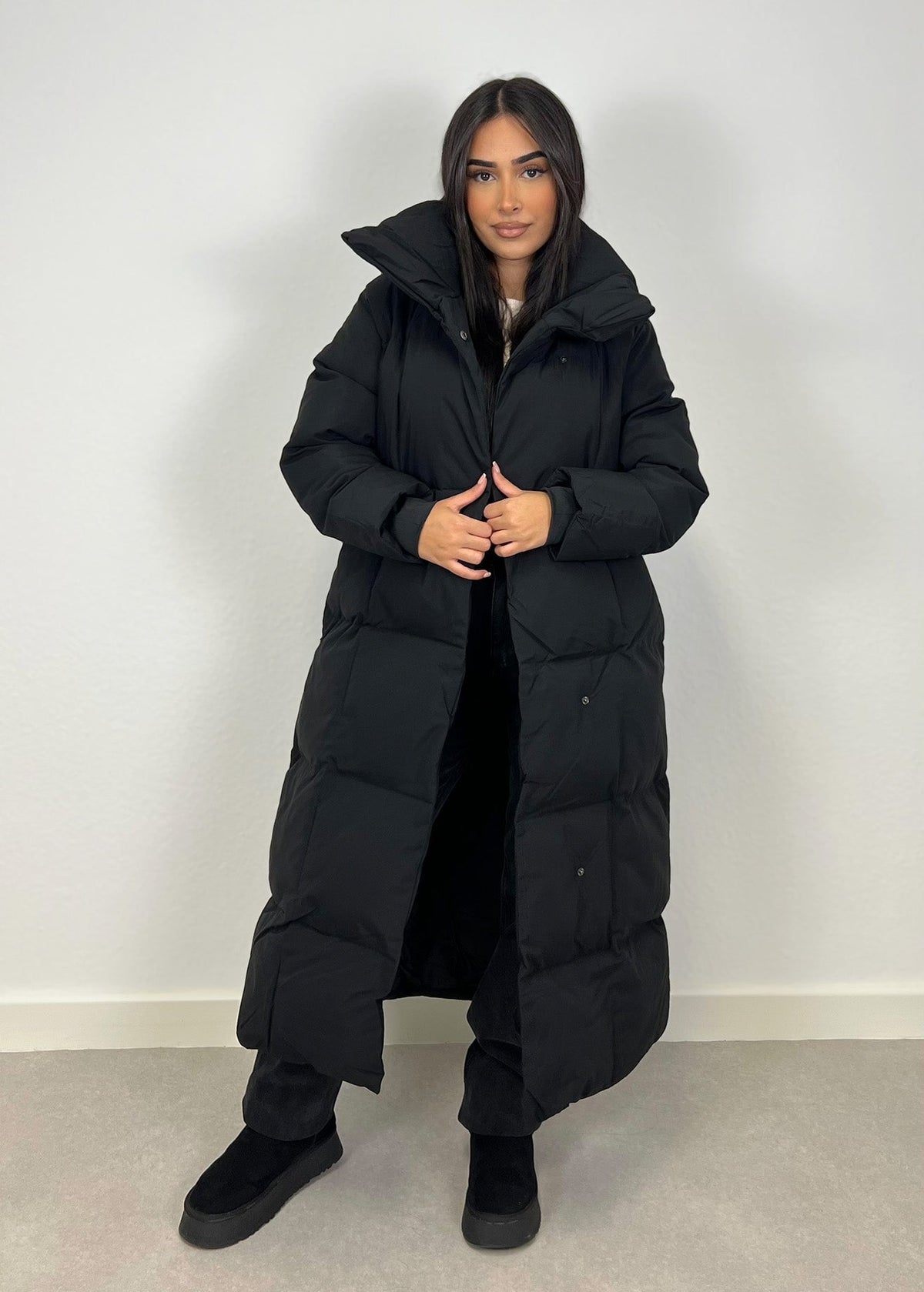 Lange Winterjacke mit Gürtel - NAHA