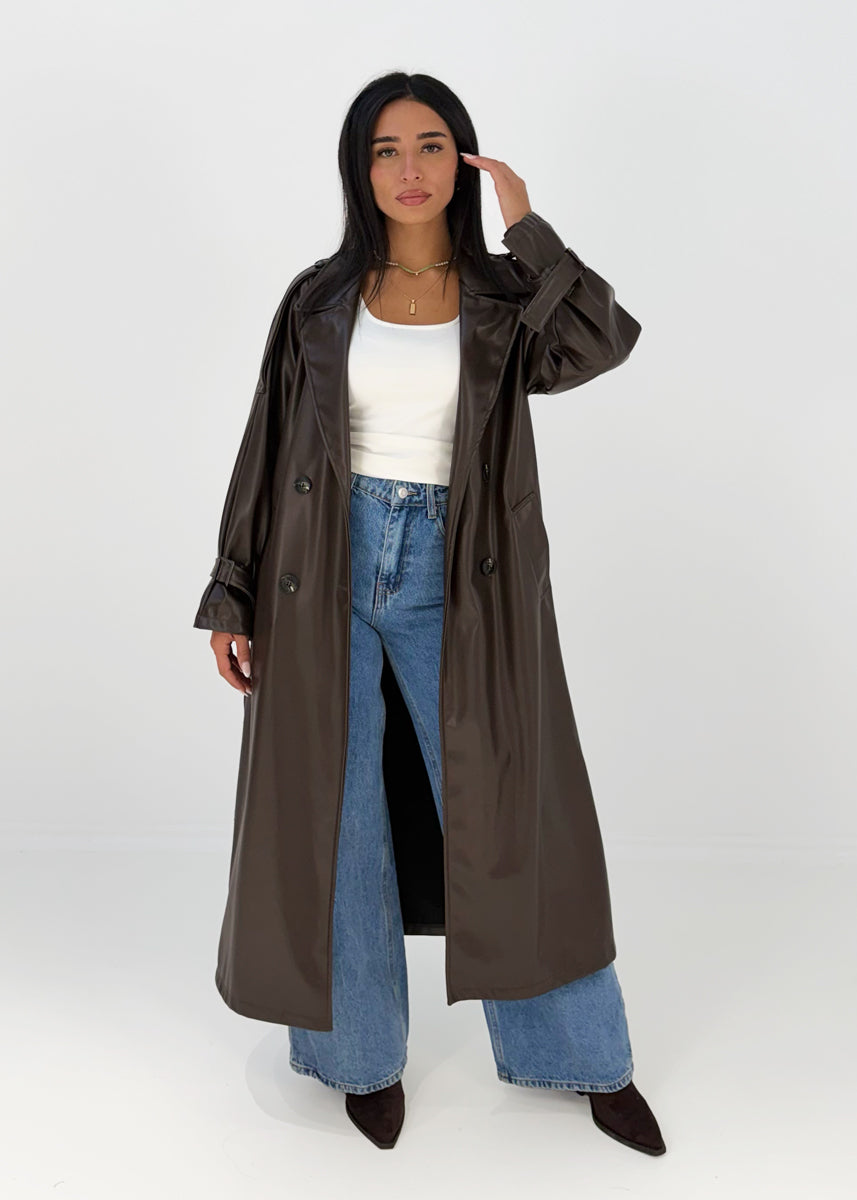 Langer Trenchcoat in Lederoptik