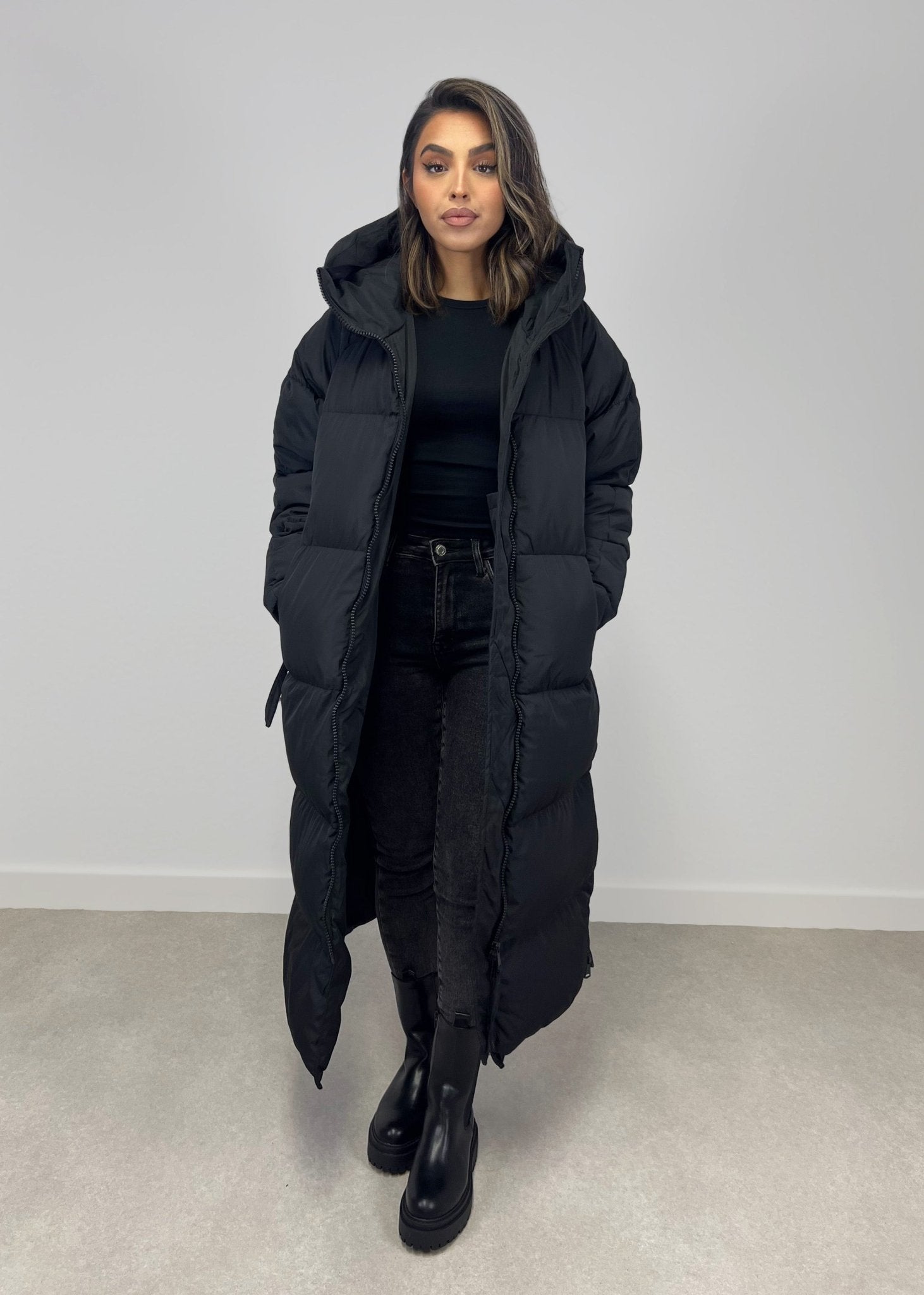 Langer Parka mit Kapuze - NAHA