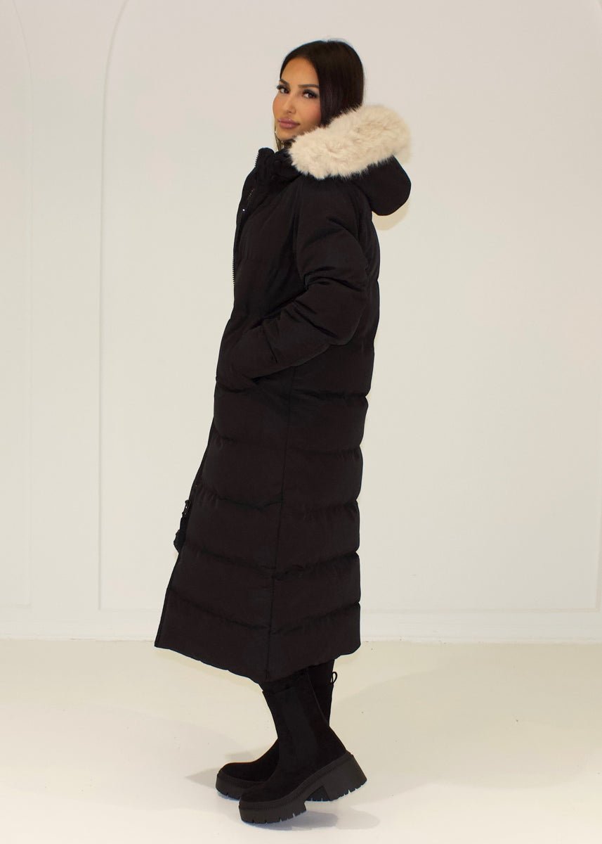 Langer Winterparka mit Fellkapuze - NAHA
