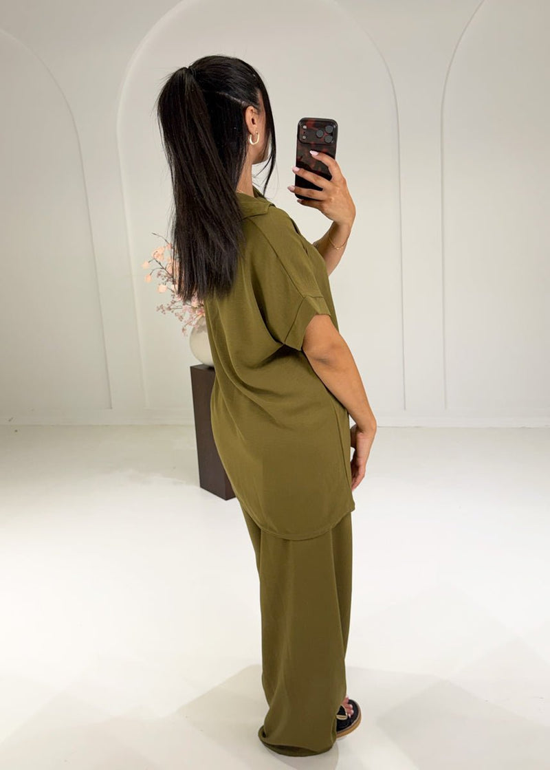 Luftiges Set mit Hemdkragen Khaki - NAHA