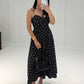 Midikleid mit Punkten & Spaghettiträgern – Schwarz - NAHA