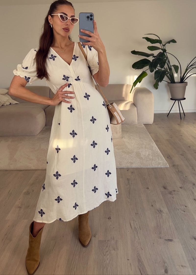 Midikleid mit Stickereidetails - NAHA