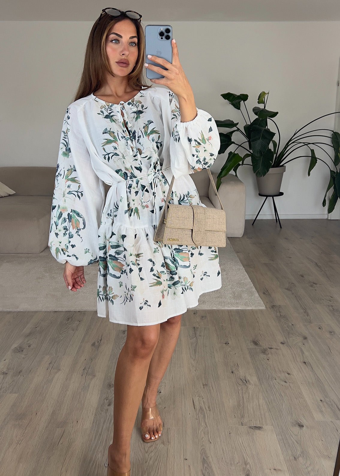 Minikleid mit Blumenmuster - NAHA