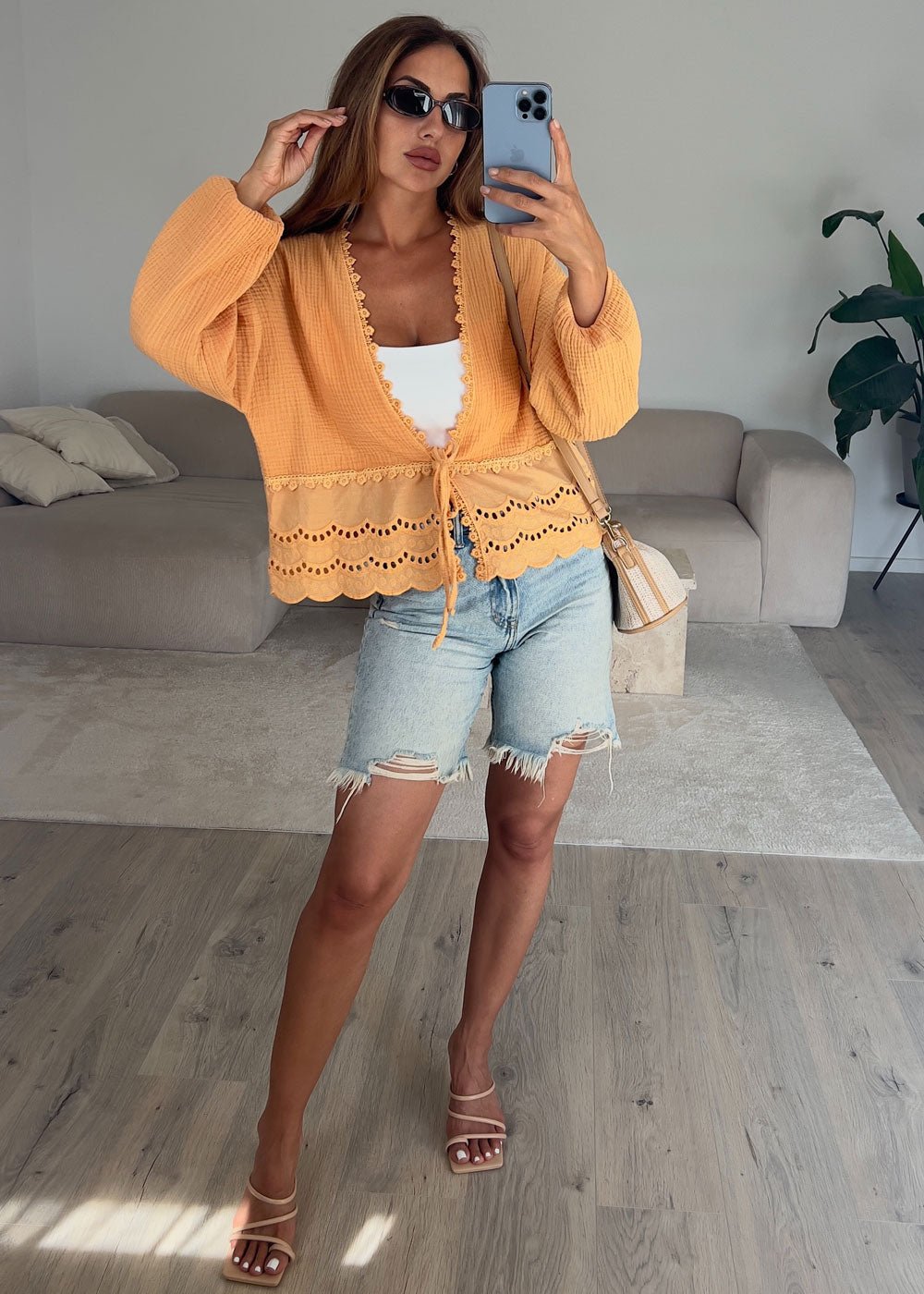 Musselin Bluse mit Lochstickerei - NAHA