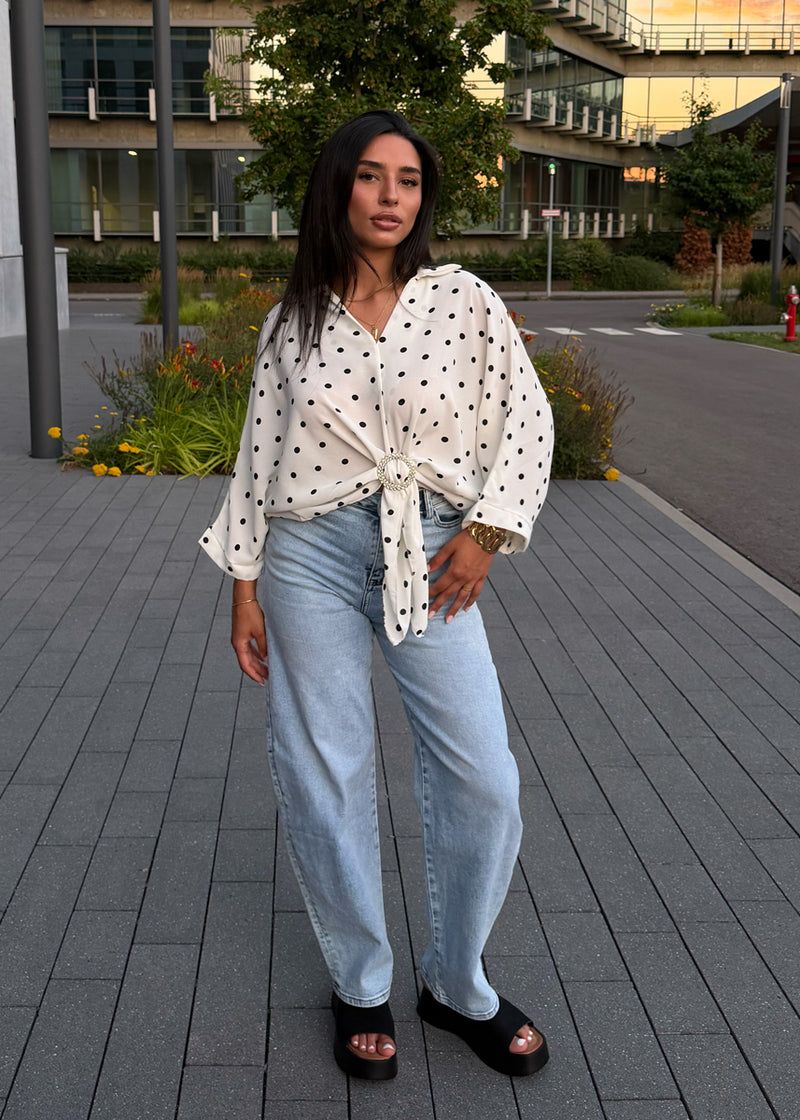 Oversize-Bluse mit Polka Dots & Schmuckring Weiß