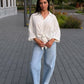 Oversize-Bluse mit Schmuckring-Detail Weiss - NAHA