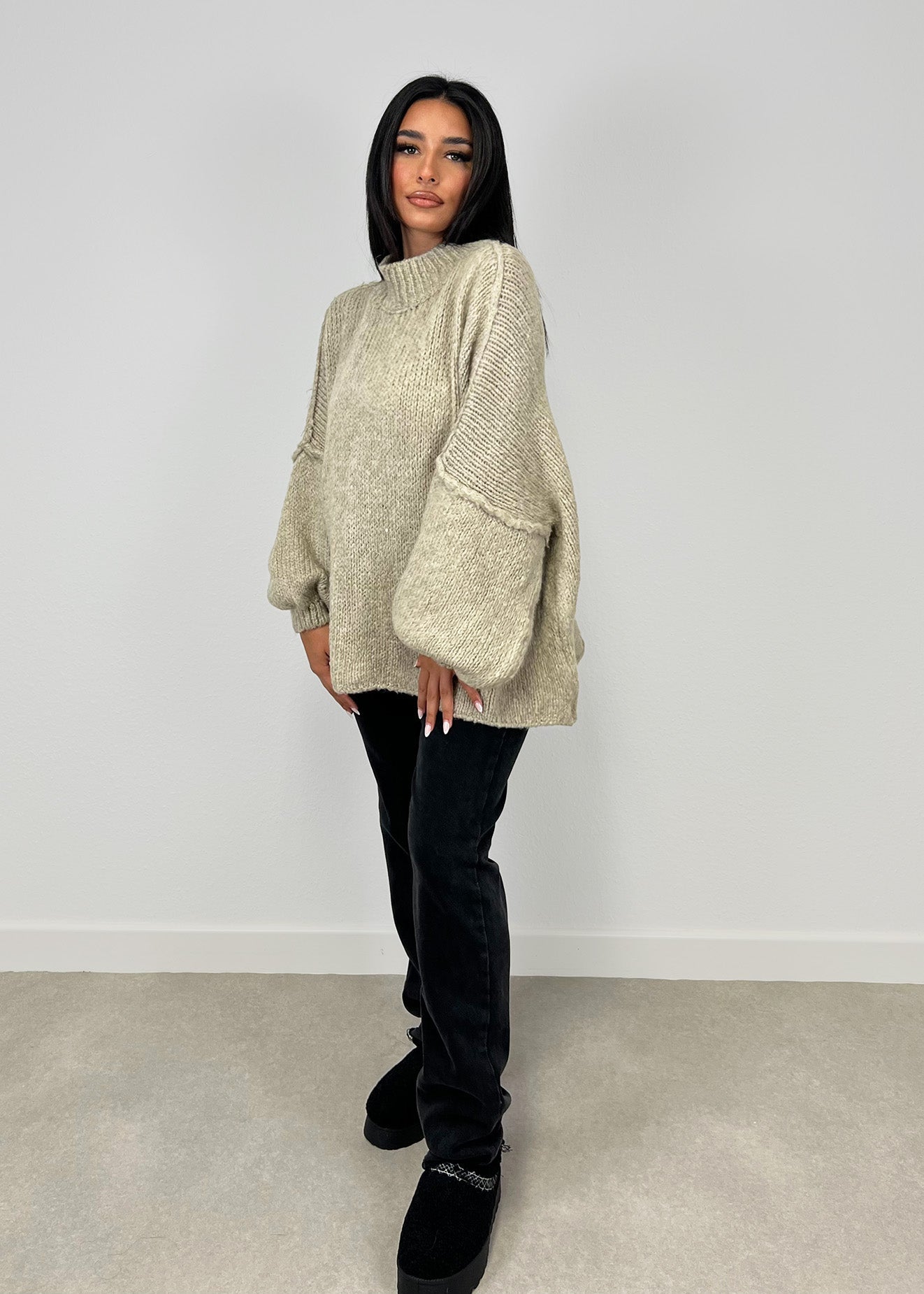 Oversize Pullover - NAHA