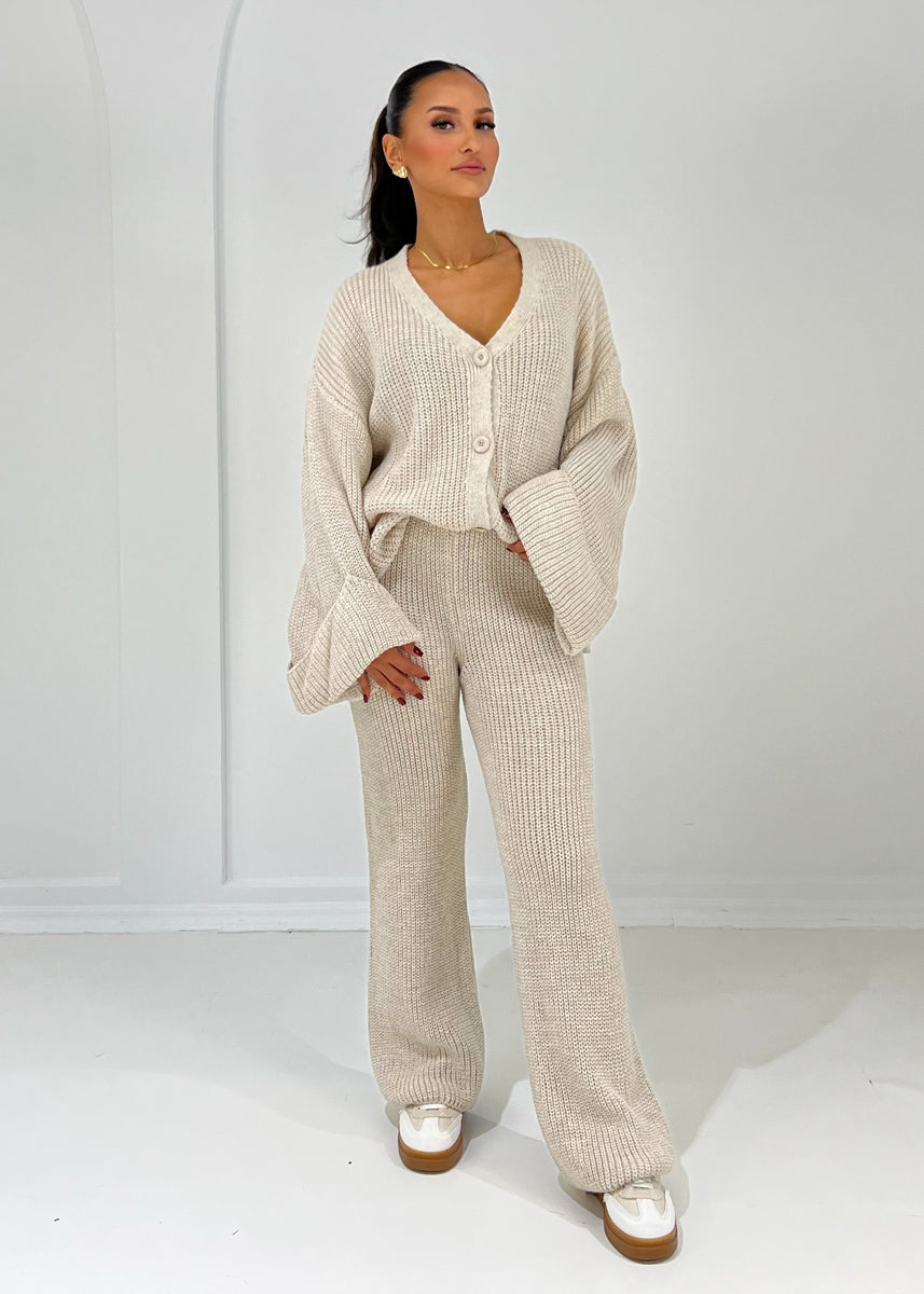 Oversize Strickset mit weiten Ärmeln