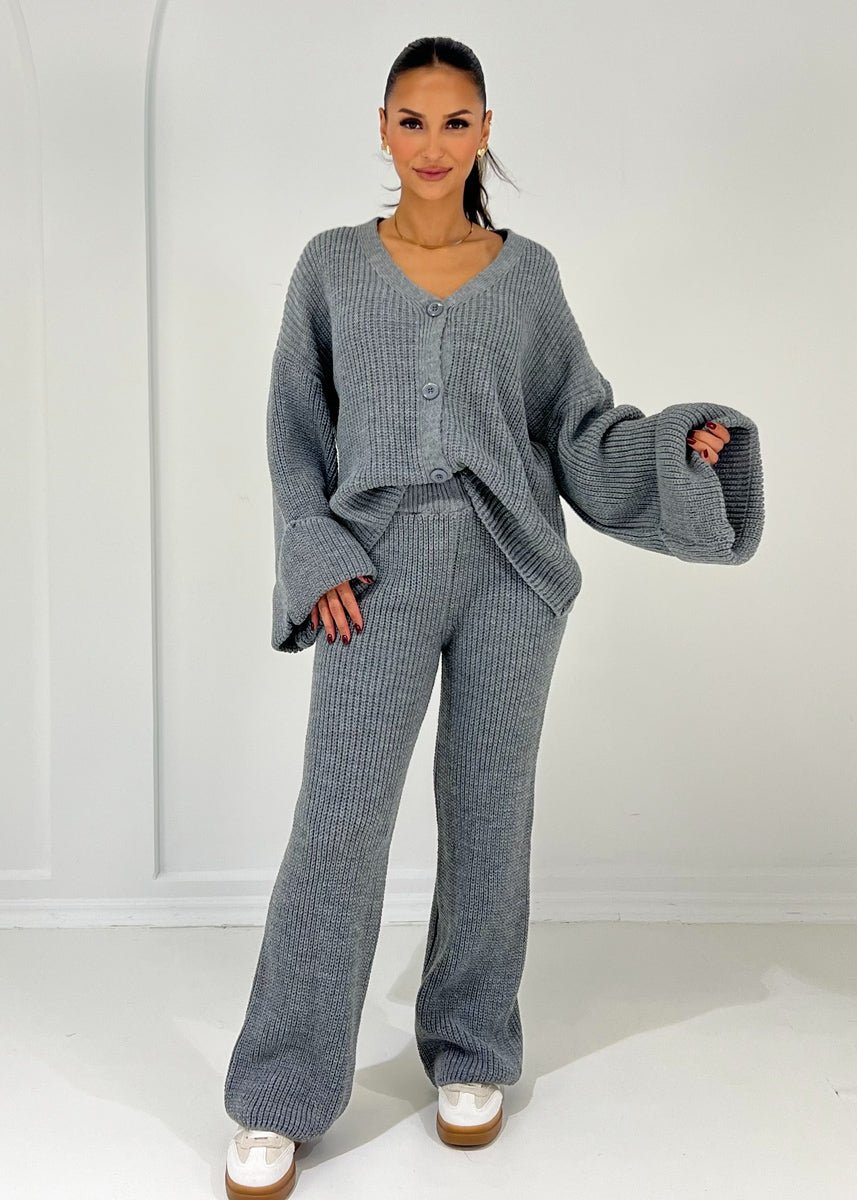 Oversize Strickset mit weiten Ärmeln - NAHA