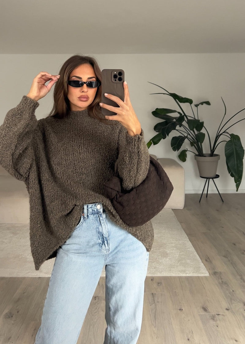 Pullover aus kuscheligem Bouclé - NAHA