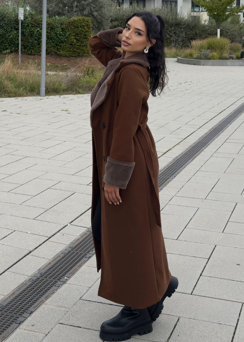 Mantel mit Kunstpelz