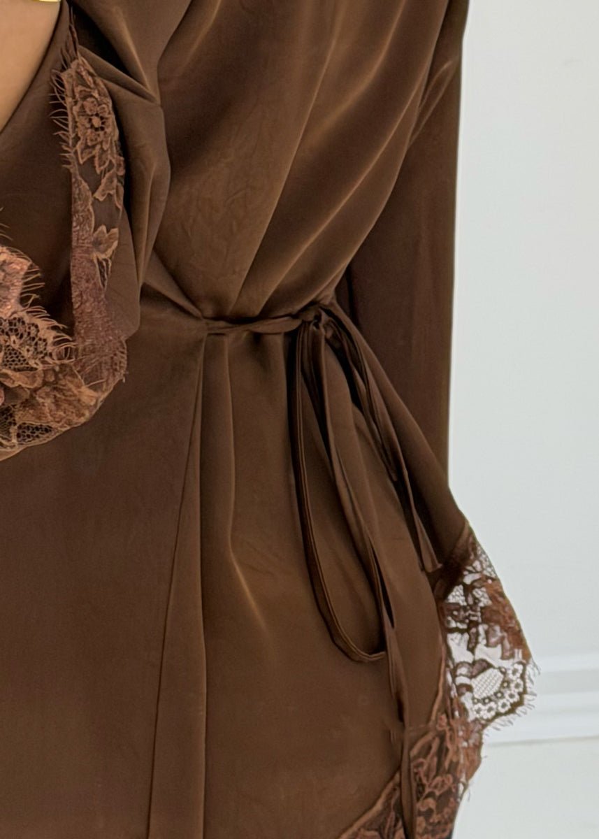 Satinbluse mit Spitze & Bindeband - NAHA