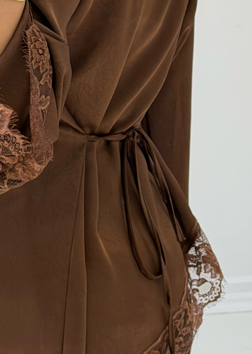 Satinbluse mit Spitze & Bindeband