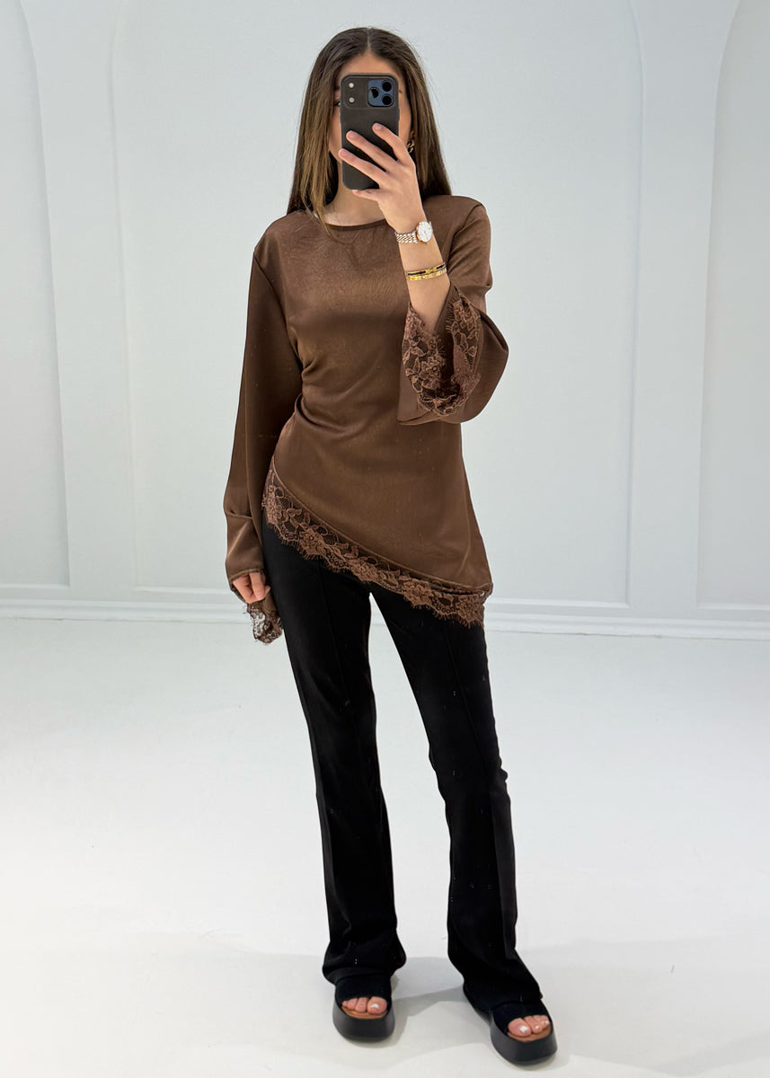 Satinbluse mit Spitze & Bindeband