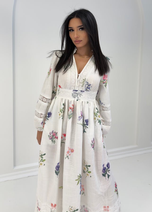 Spitzenkleid mit Blumenmuster - NAHA