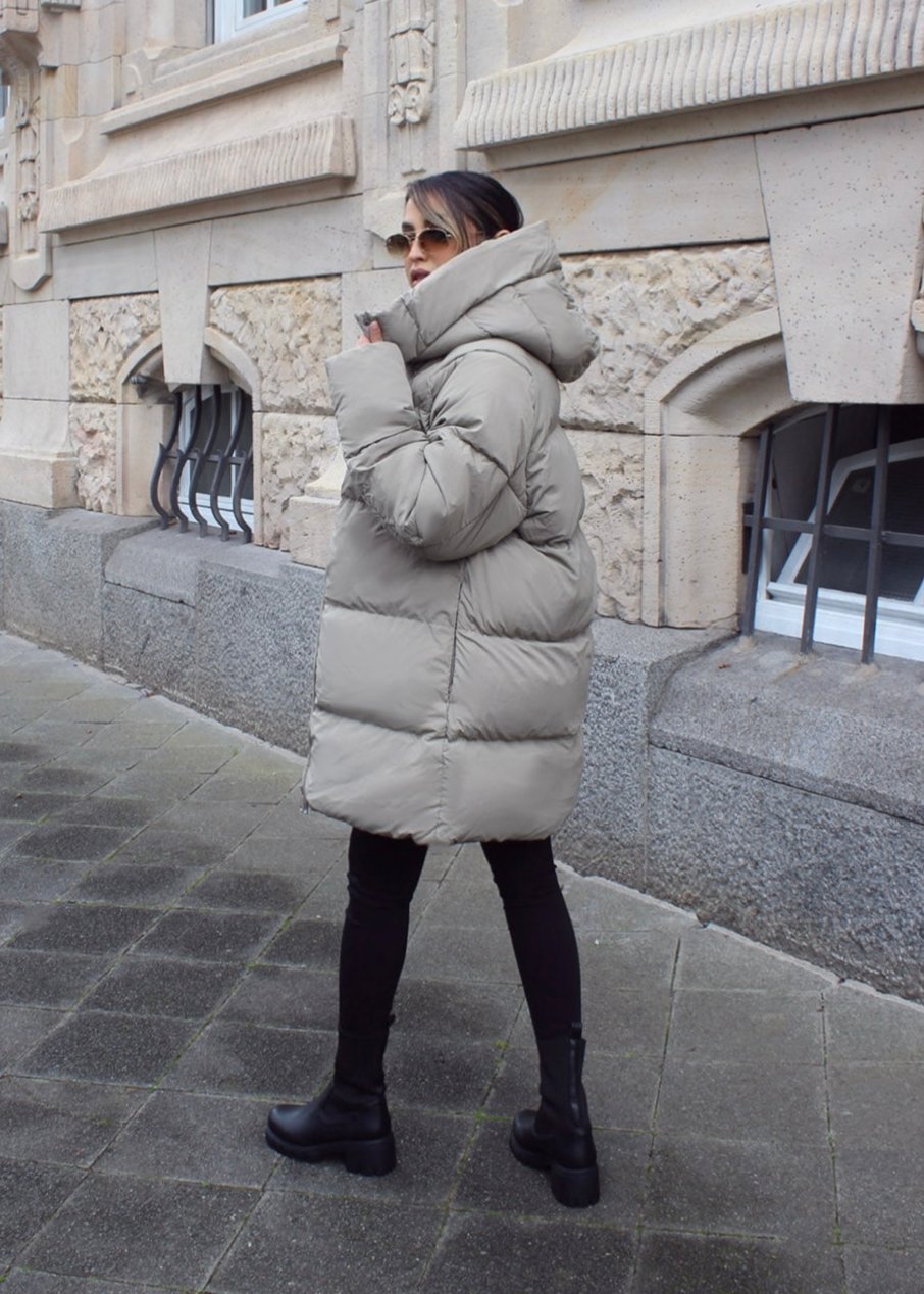 Steppjacke mit Kapuze - NAHA