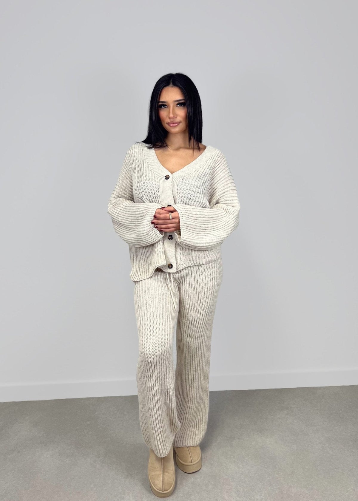 Strick-Set aus Cardigan und Hose - NAHA