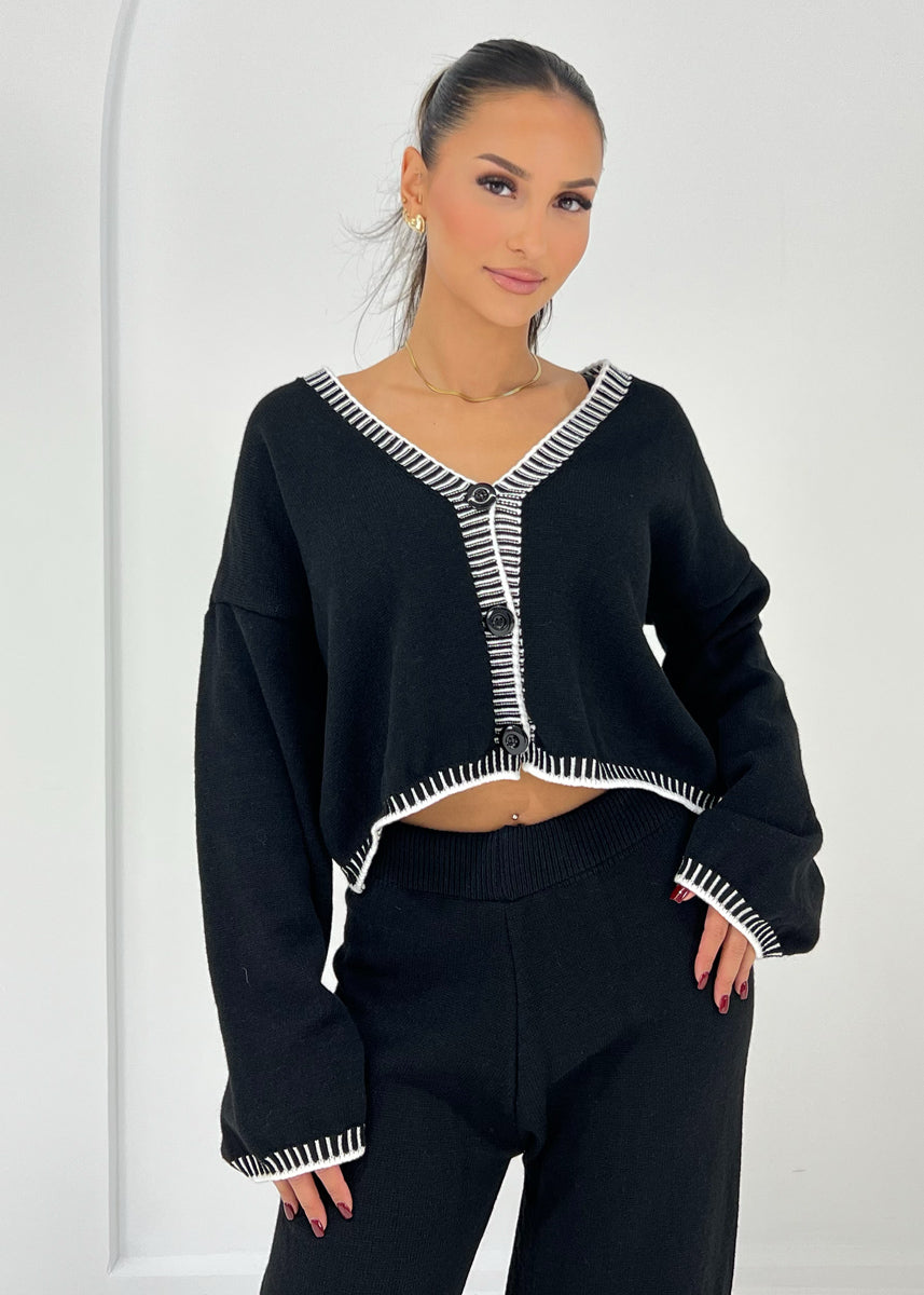 Strickset mit Knopfleiste