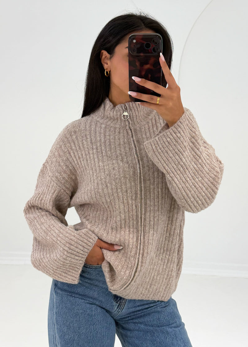 Strickjacke mit Reißverschluss